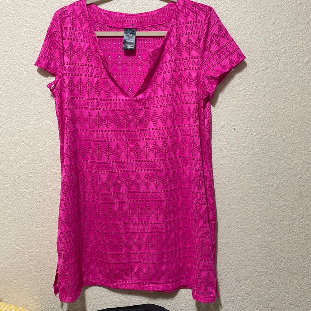 Catalina Women’s Pink Swimsuit Cover Up. Very Good Condition. 2 Sizes Available.
